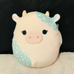8” Belana the Cow Easter Squishmallow